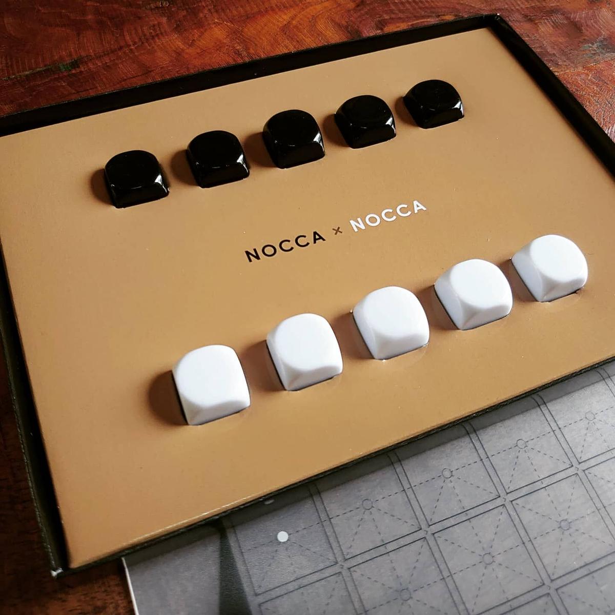 ノッカノッカ Funnytable