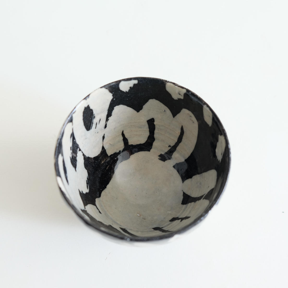 鷹尾葉子作 長石釉白黒ボール 小a Gallery Moe Store