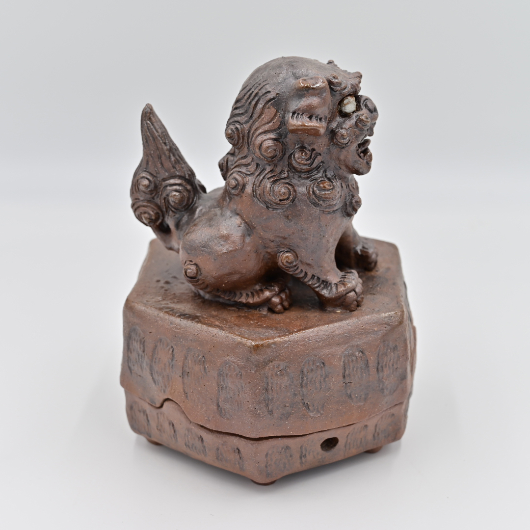 蚊取り線香、花器になるシーサー