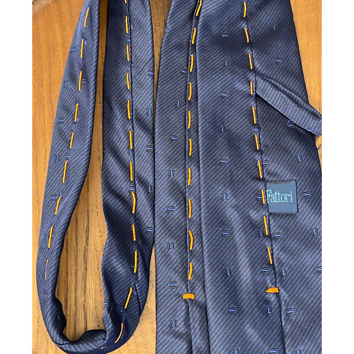 MADE IN ITALY製 Fattori HANDMADE 小紋柄ストライプ生地ネクタイ ... MADE IN ITALY製 Fattori HANDMADE 小紋柄ストライプ生地ネクタイ ...