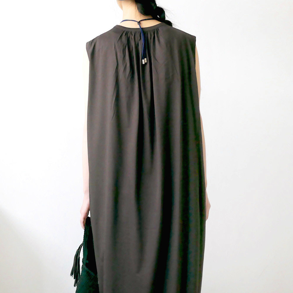 Sacra サクラ ビスコースコットンワンピース Brown Gou