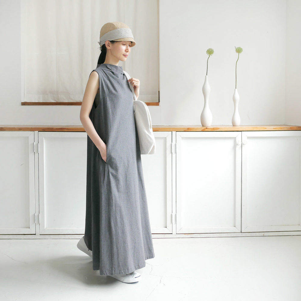 Universal Tissu ユニヴァーサルティシュ 空紡天竺ボトルネックレイヤーワンピース