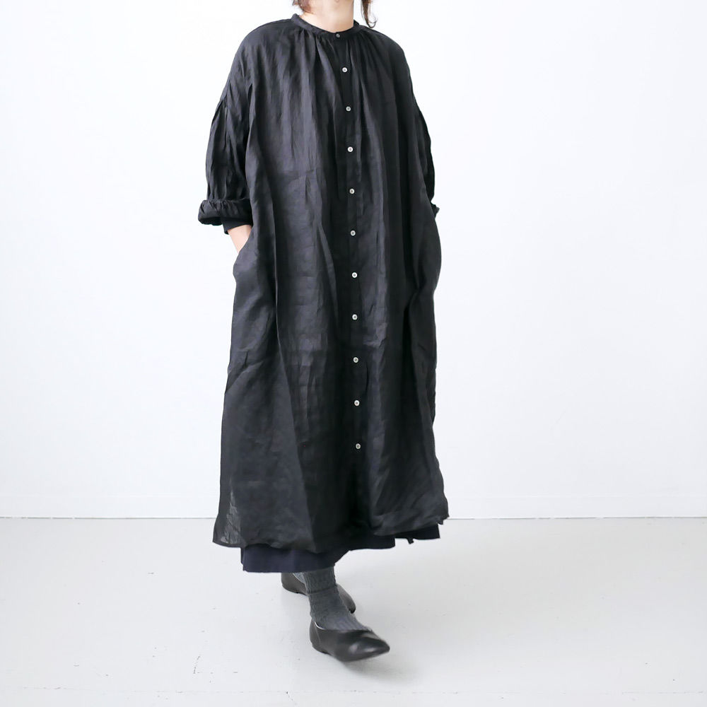 Universal Tissu ユニヴァーサルティシュ フレンチリネンギャザーシャツドレス U