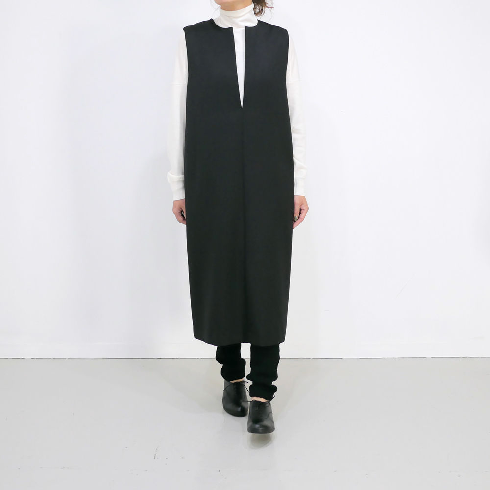 SACRA/サクラ キーネックノースリーブワンピース 