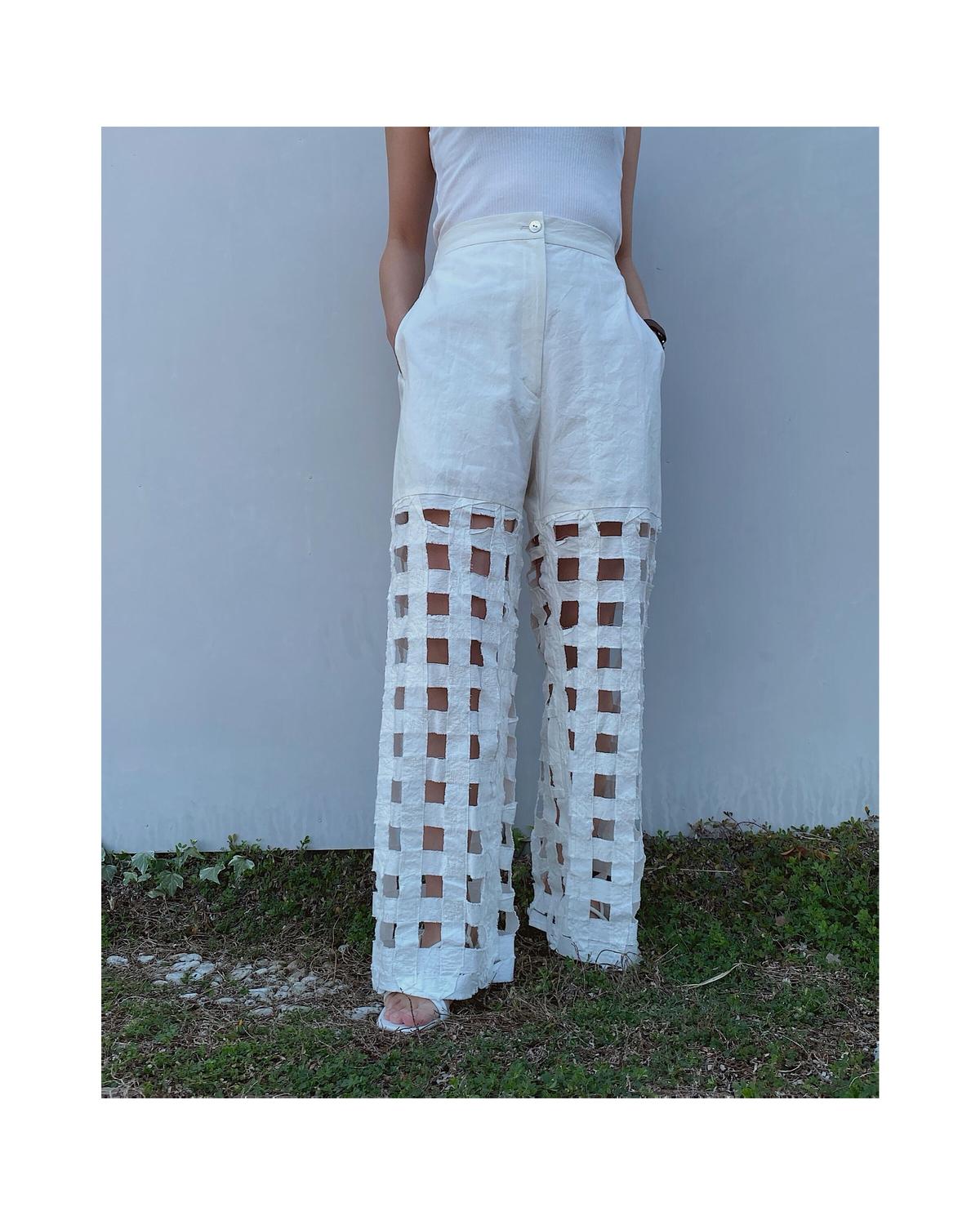ERiKOKATORi パンツ Tape embroidery pants