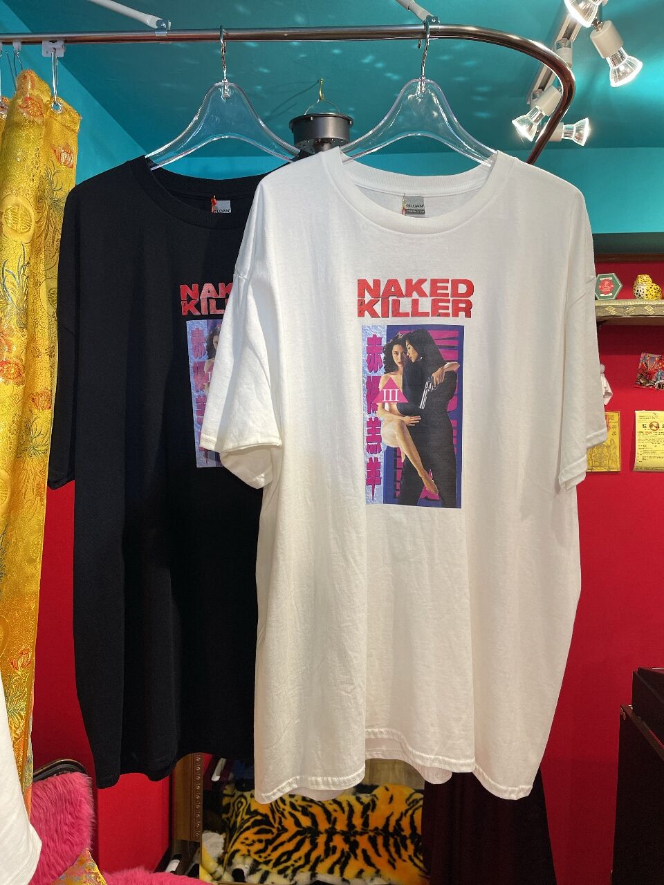 チンミー ヤウ Naked Killer プリント Tシャツ 曲tシャツ展 のコピー