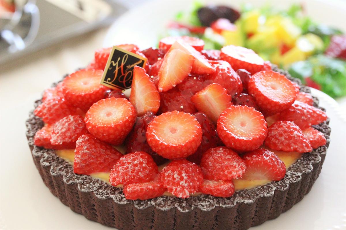 観賞用ケーキ 18cm苺ホールタルト Handcraft Lab Online Shop