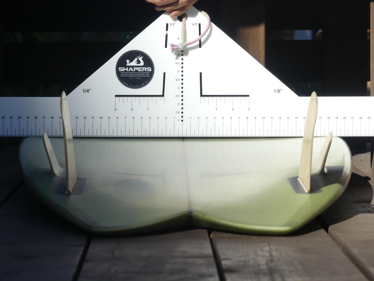 5'7 Twinzer by Derrick Disney YR オンラインストア