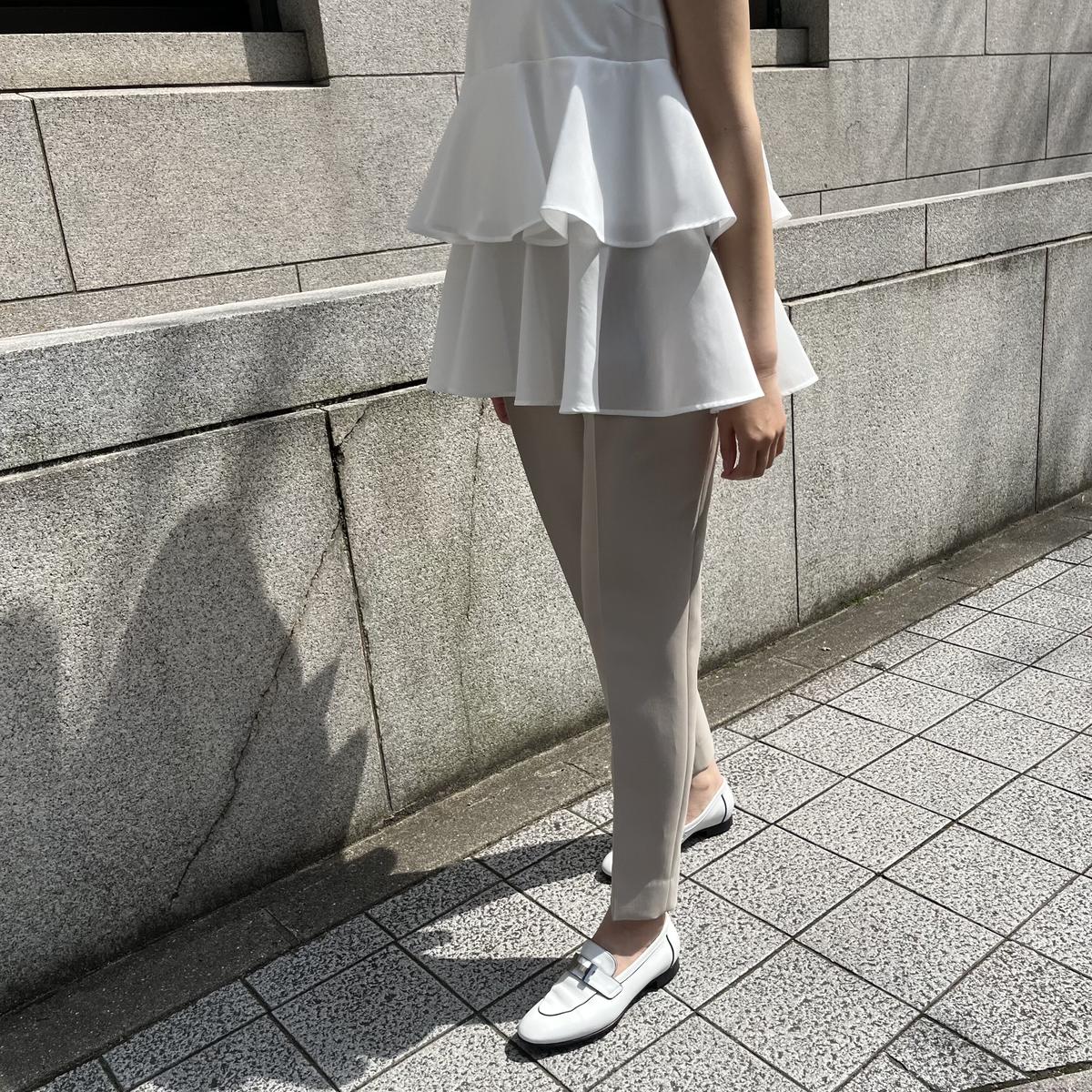heve メレンゲイージーパンツ　エトゥープ36 heve メレンゲイージーパンツエトゥープ36