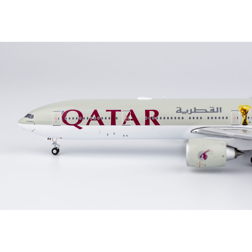 国内最安値！ Ferrari様 専用 カタール航空 b777-300 erとANA 787-9