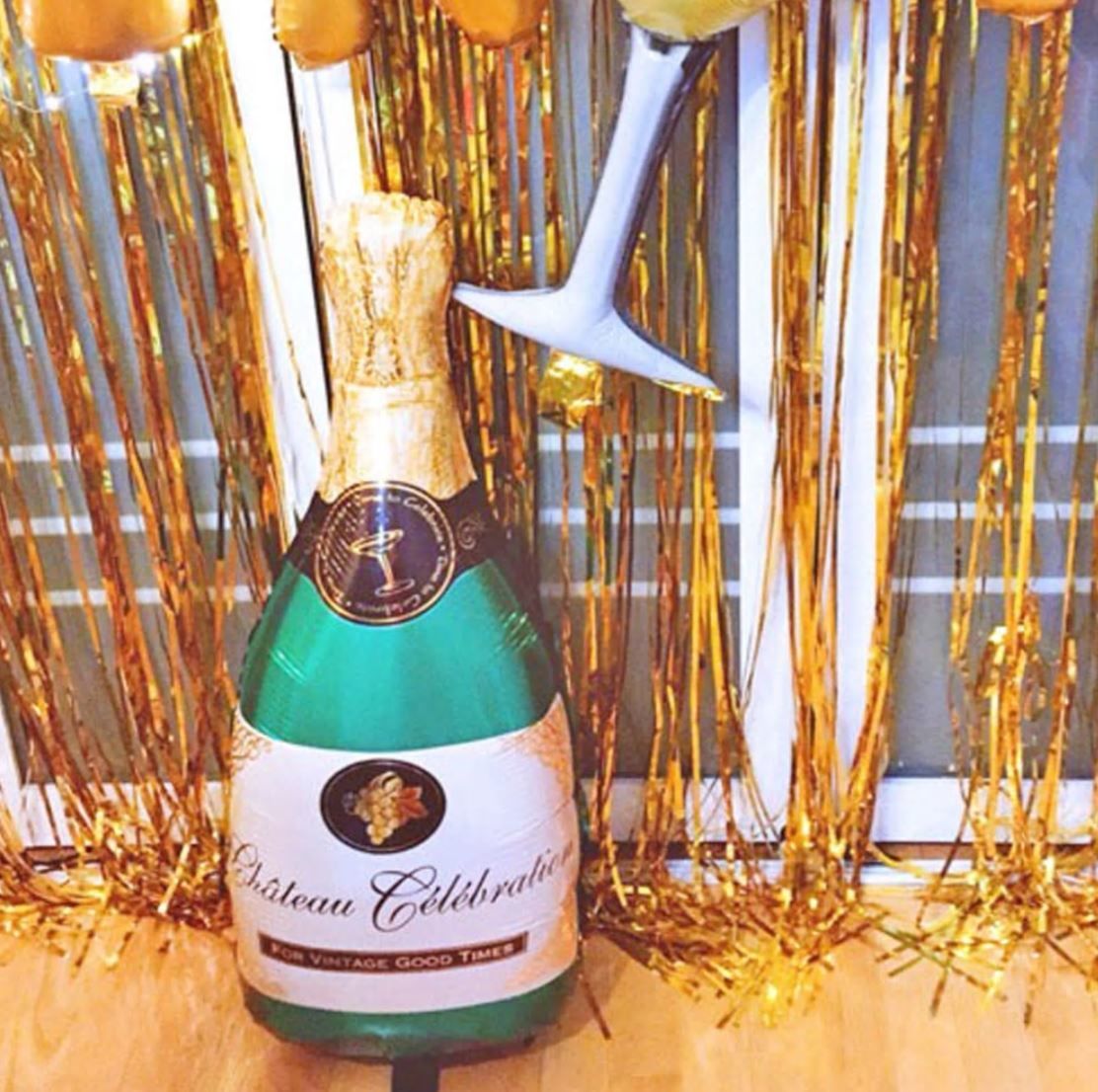 ロゴ風船 Happy Birthday お誕生日おめでとう 35ピース シャンパン 飾り