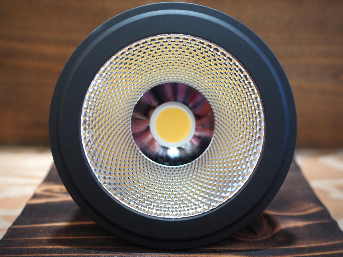 ◇ AMATERAS LED-20W / 太陽光に最も近い植物育成ライト 【アマテラス
