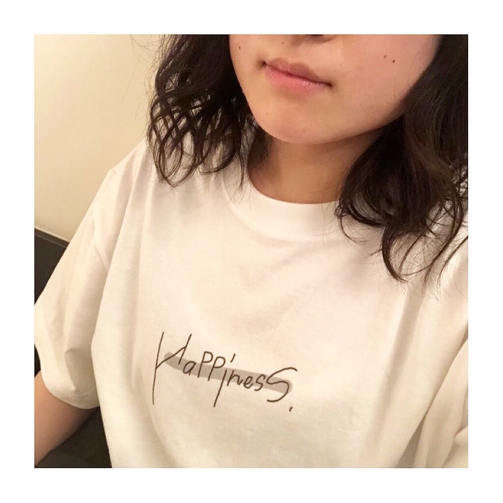 Happiness Tシャツ Identite