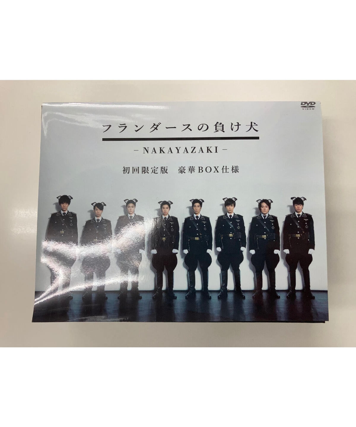 倉本仁さん&関祐介さんとのデザインコラボのフロアスタンド 倉本仁さん&関祐介さんとのデザインコラボのフロアスタンド