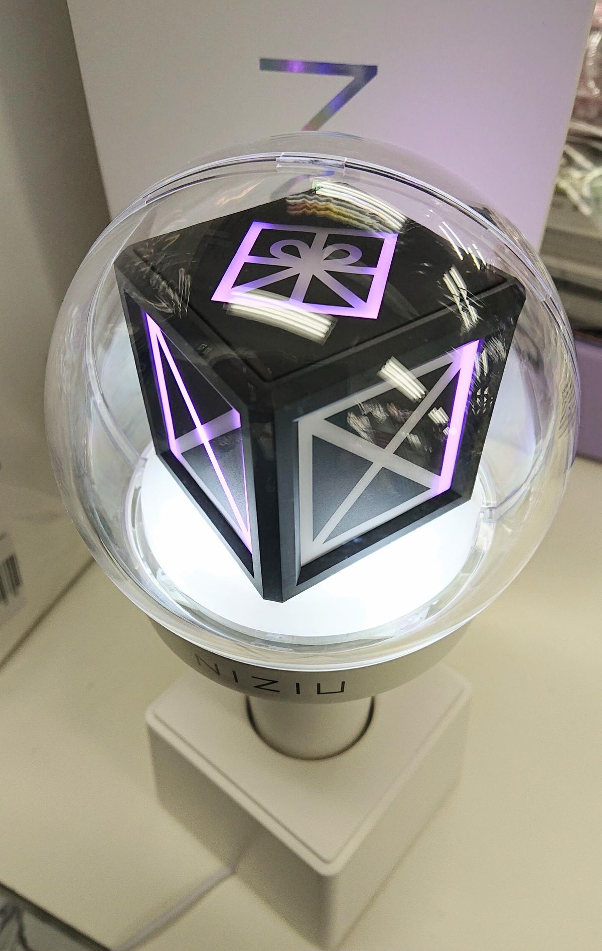 Niziuオフィシャルライトスティック K Books K Pop館 芸能館 動画館 キ