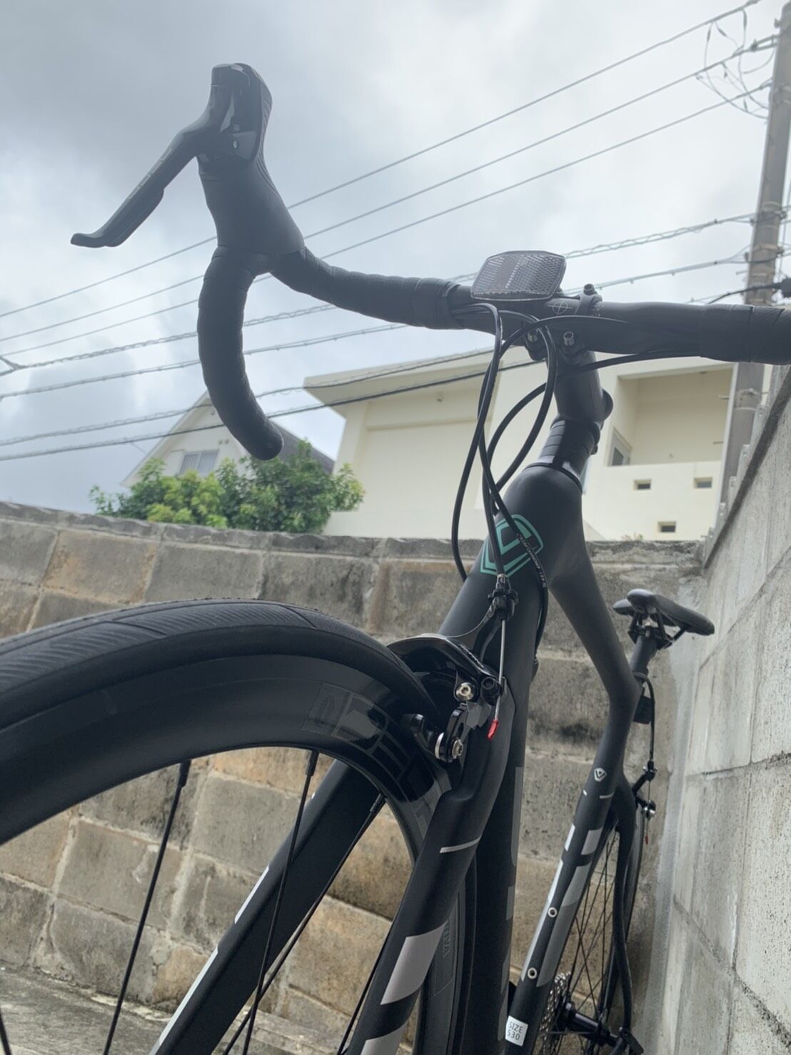 激安！新品！700C JAVA Z1 Cabon RoadBike 炭素繊維 ロードバイク 自転車