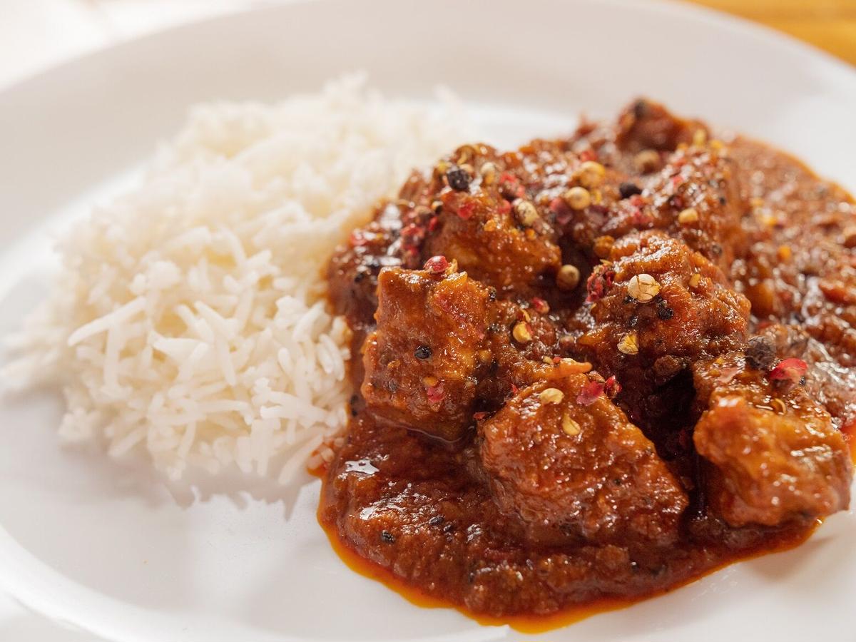 Jcペッパーポークカレー Jogi S Curry Jcペッパーポークカレー Jogi S Curry