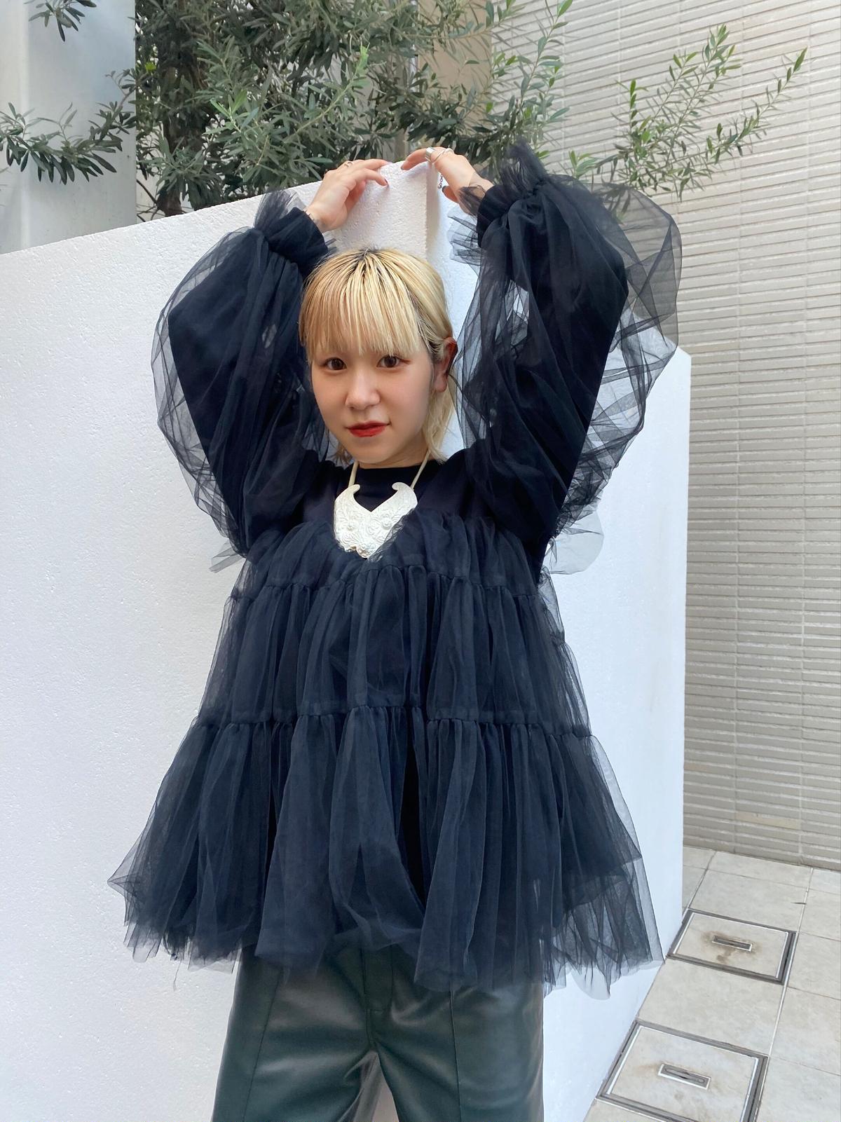 VIVIANO / Ruffle Trimmed Tulle sweat shirt | ju...