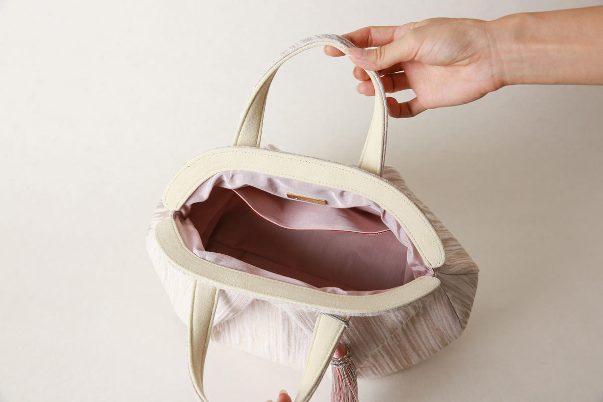 春夏新作モデル 未使用 Iwasaバッグ 紅鶴 フラミンゴ すなおモデル 着物 和装バック ハンドバッグ バッグ 13 442 Www Laeknavaktin Is