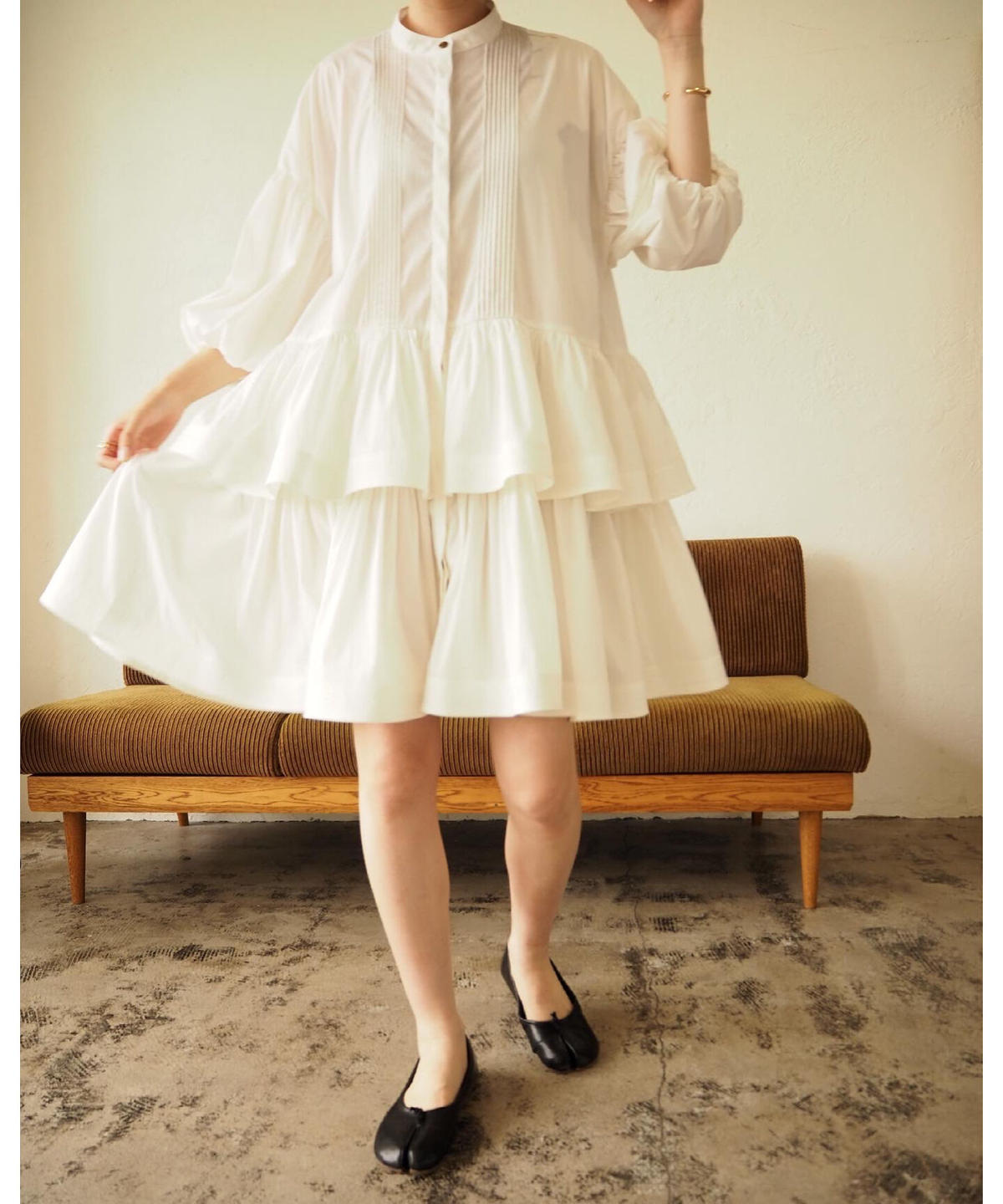 ACKA frill shirt one-piece