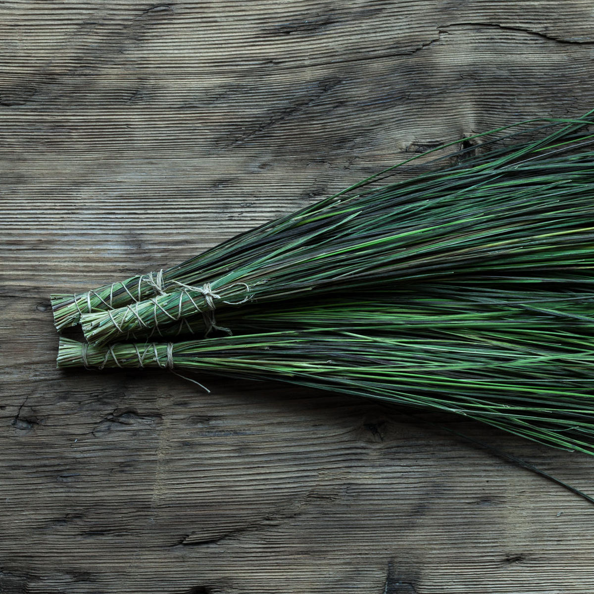 スイートグラス 束 心に風 心と体と魂のための植物
