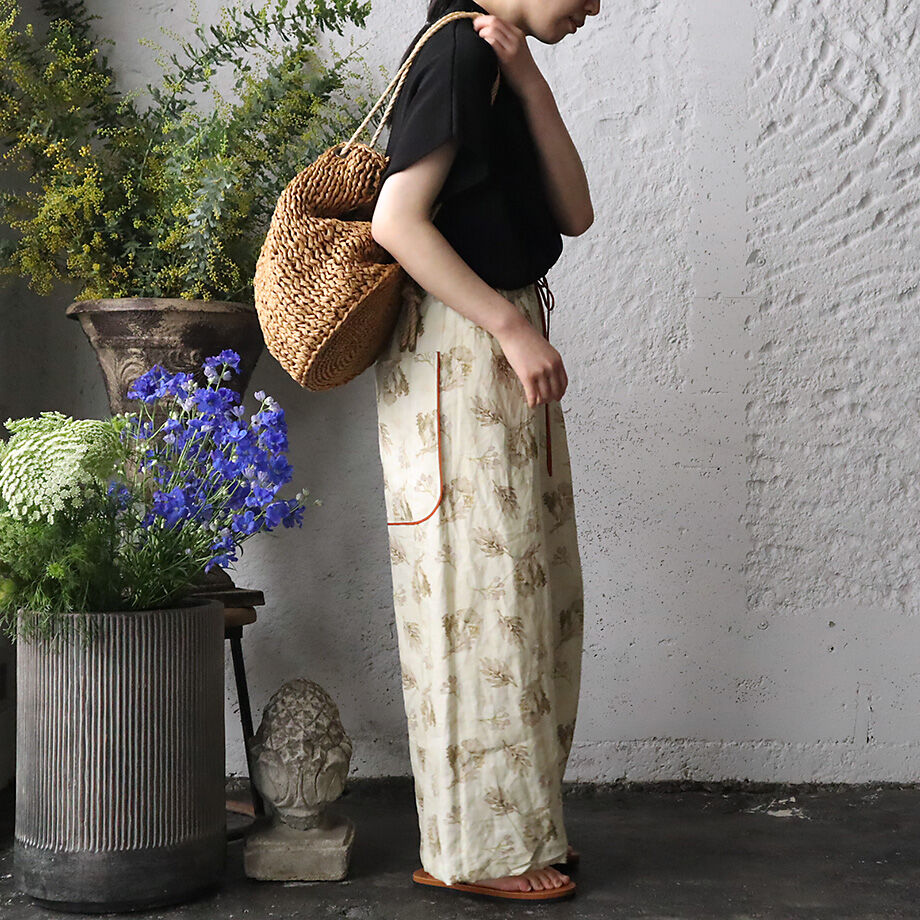 TOWAVASE Frais linen pants (beige)