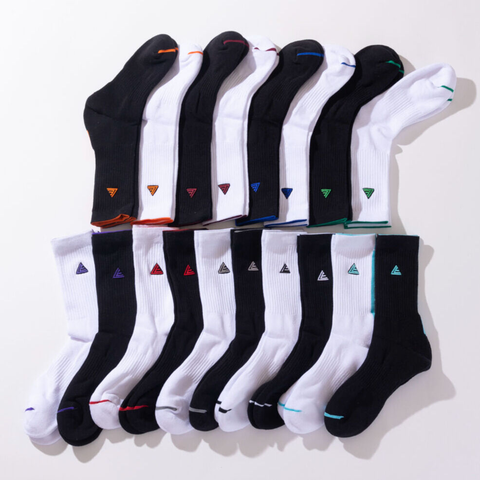 MIDDLE SOCKS（WHITE） LEGIT
