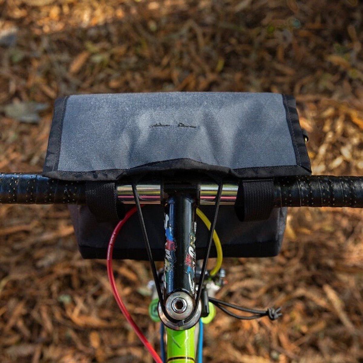 Outershell：Drawcord Handlebar Bag - OLIVE アウターシ...