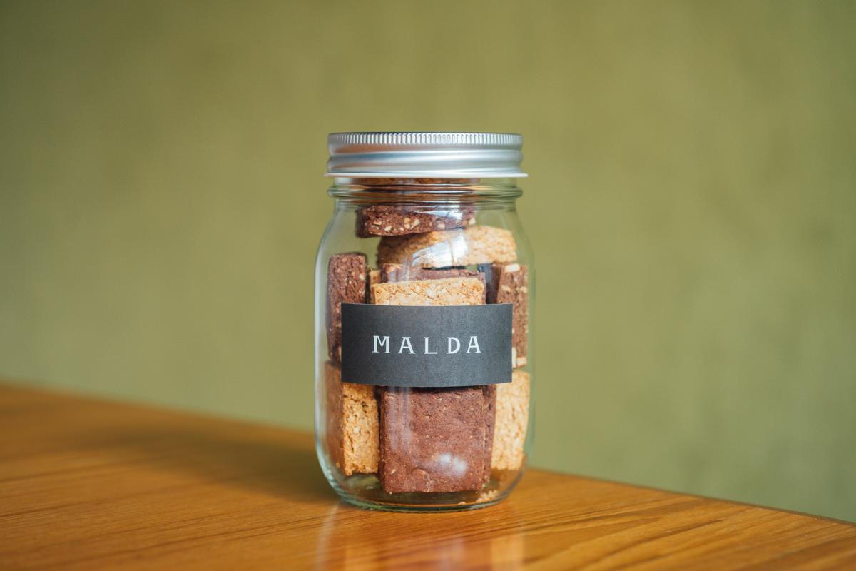 クッキー2種 瓶入り ココナッツとココアアーモンド Malda Online Store クッキー2種 瓶入り ココナッツとココアアーモンド Malda Online Store