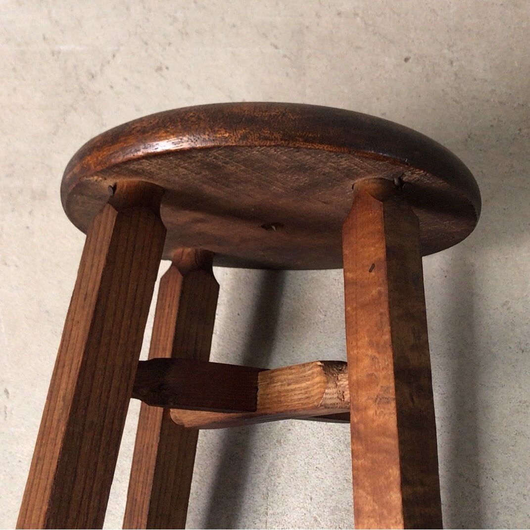 無料 スツール 古い木製の椅子 古道具 レトロ アンティーク 木製 丸