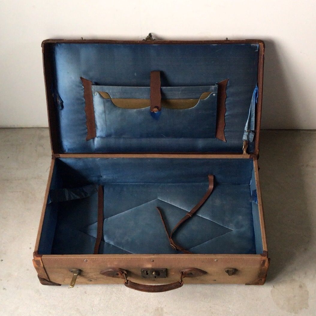 アンティークトランク(大型木枠トランク)