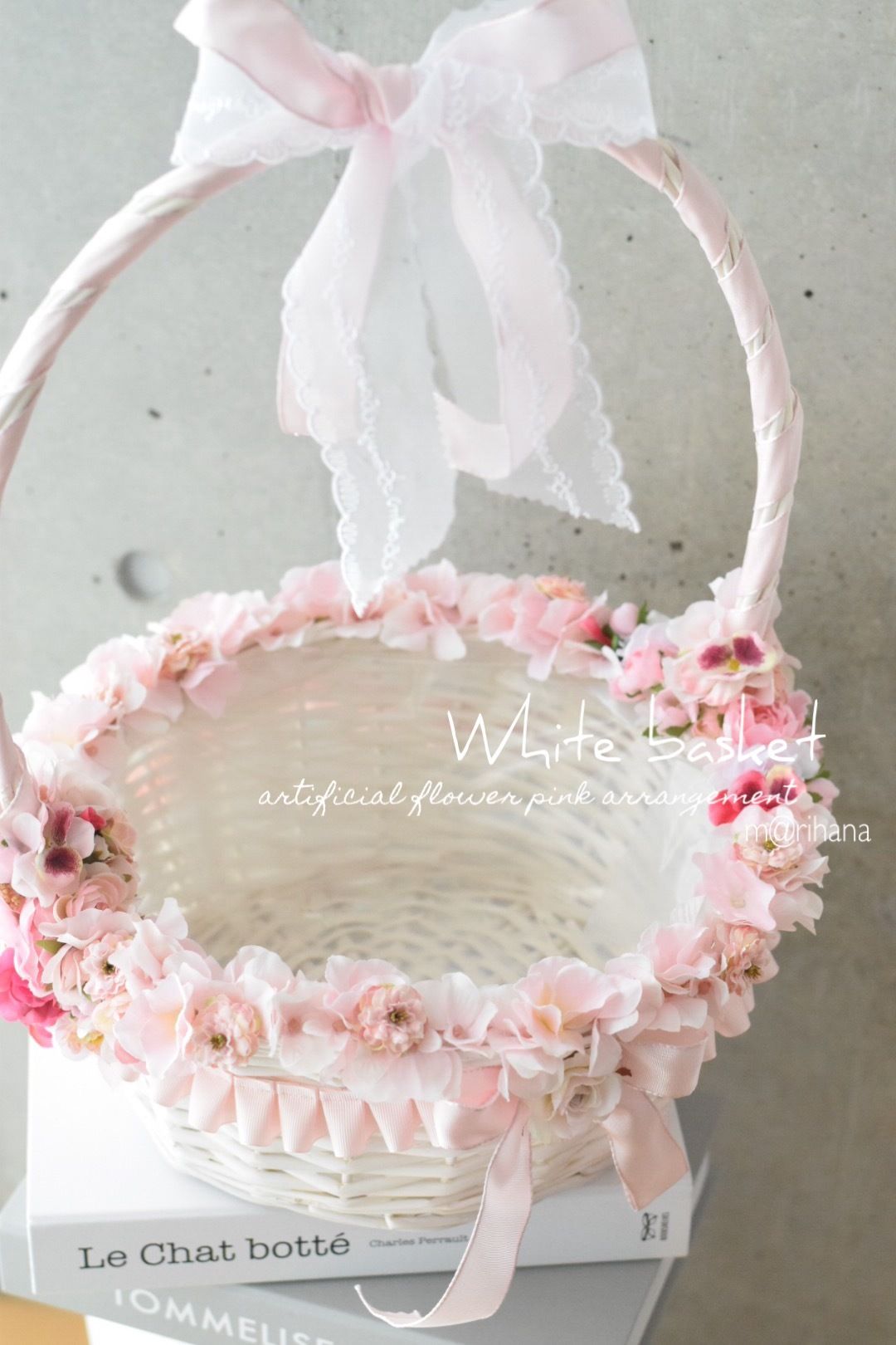M様専用 オーダー ワンちゃん撮影用 ホワイトバスケット M Rihana