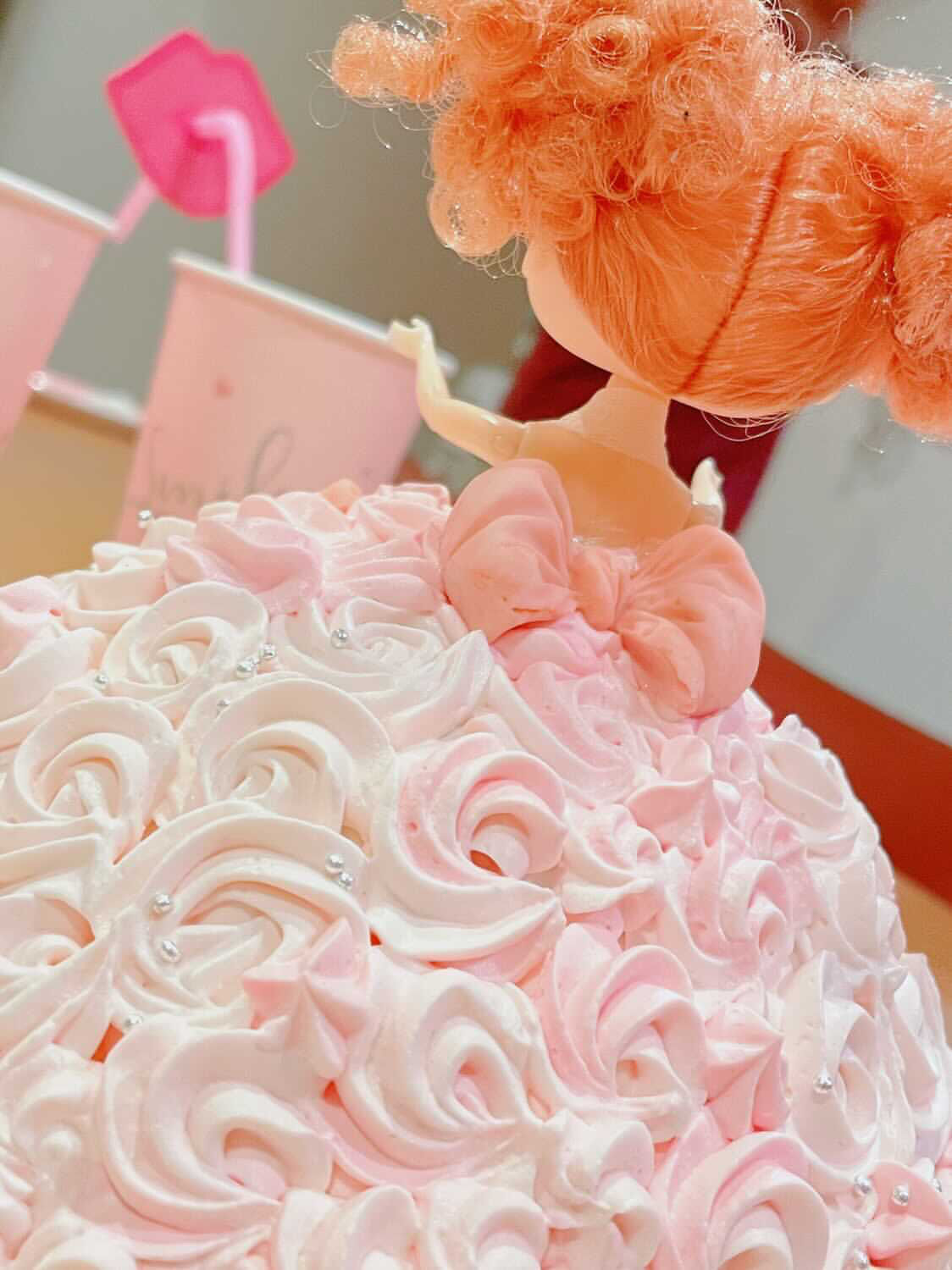 可愛いプリンセスドレスケーキ5号 Masako Sweets