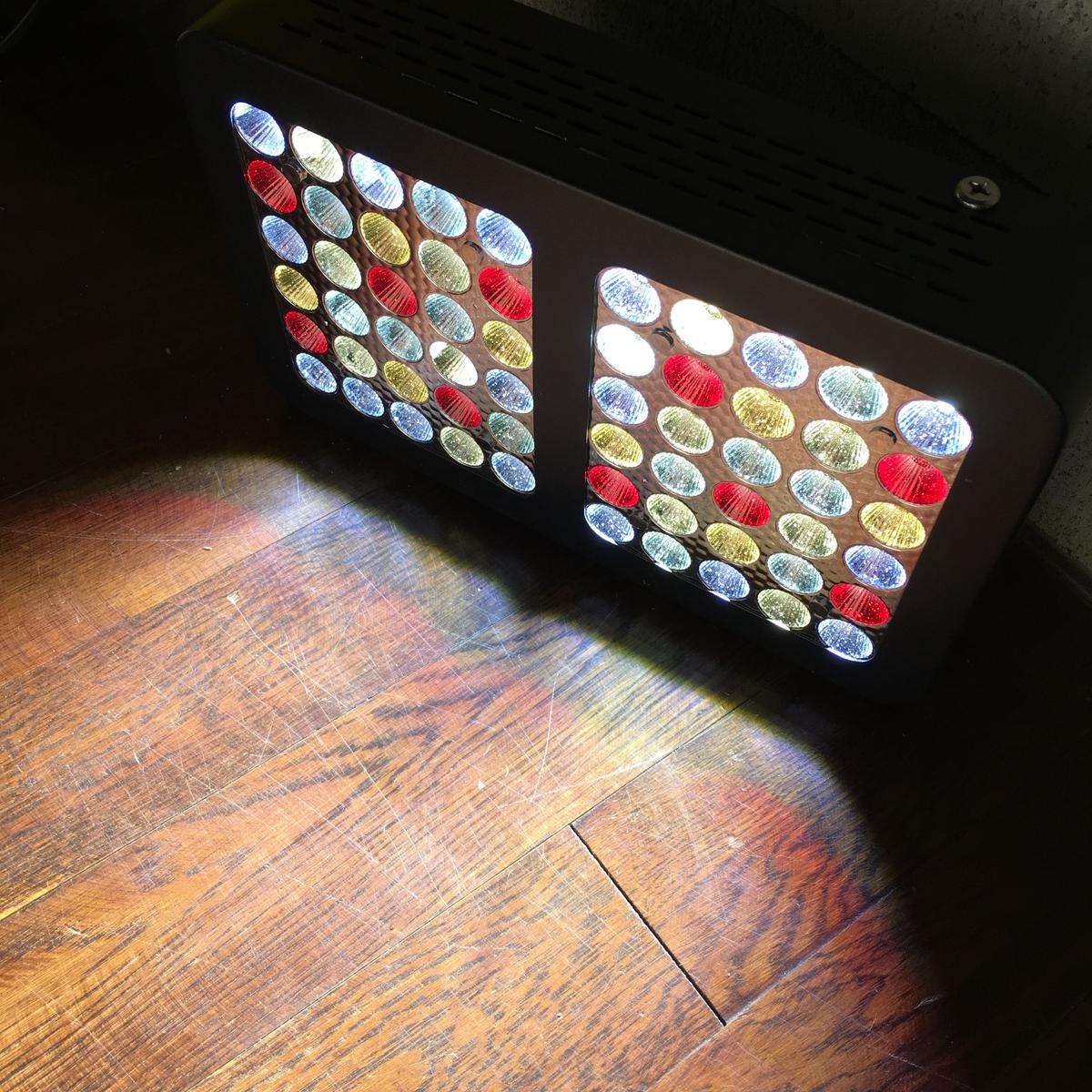 Plantslight300 メデルオリジナル 植物育成用led ライト 多肉植物の店