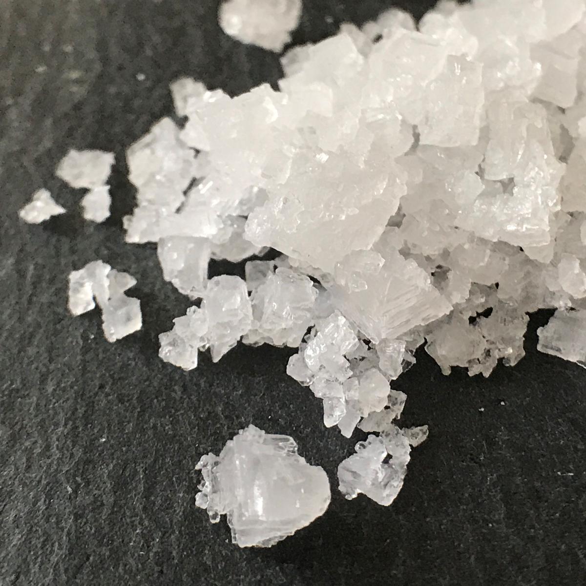 90円 無料配達 カンホアの塩 結晶のまま 150g