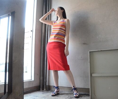 Wear|目が覚めるような赤色GIVENCHYスカート(80's vintage