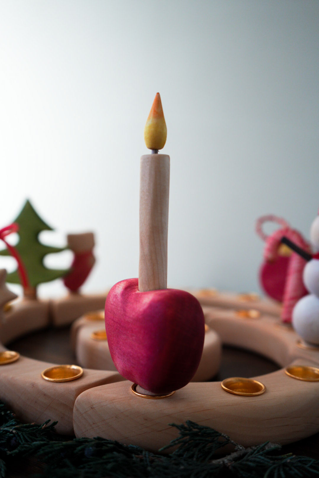 アドベントキャンドル りんごろうそく Allalive ウクライナ Moinapi