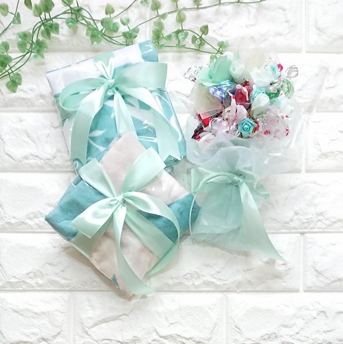 お花いっぱい 幸せのキャンディブーケ ティファニーブルー ピンク Montffany