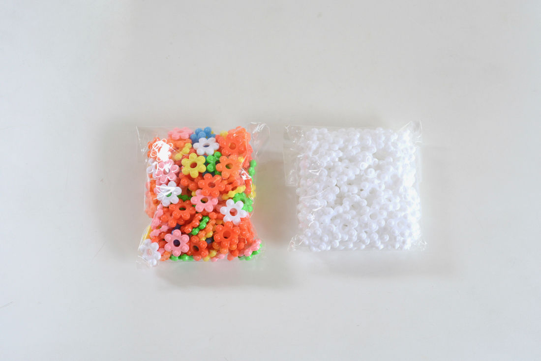 3才 花はじき 約100g カラー 白 Toys Gift Momo