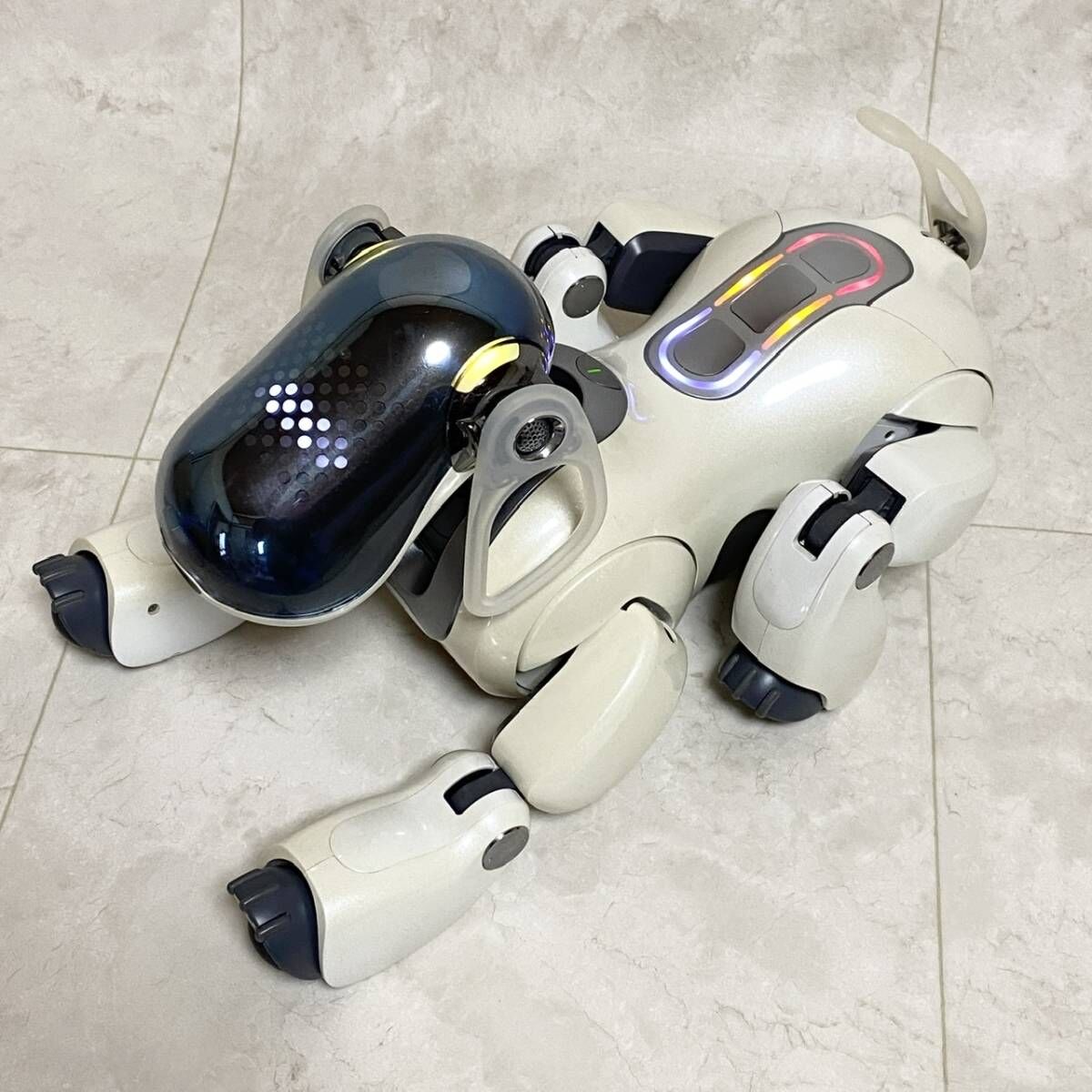 美品 ソニー aibo アイボ ERS-1000 耳＆しっぽ サクラ 首輪2色 美品
