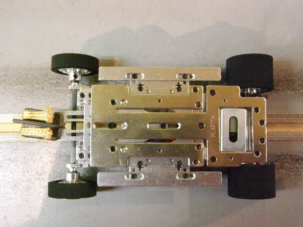 PLAFIT　 スロットカーシャシー　★　1/24 PLAFIT スロットカーシャシー 1700c☆ 1/24 プラフィット完成