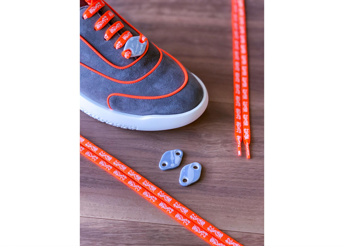 残りわずか Yuki Inoue シューレースプレート チャコールグレー Getabac