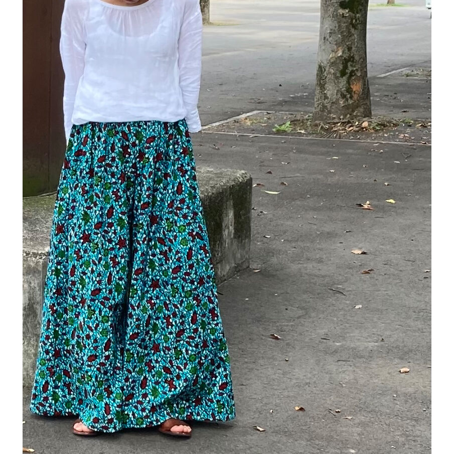 アフリカ布 ターコイズの小花柄 スカートみたいなワイドパンツ | NNASTORE