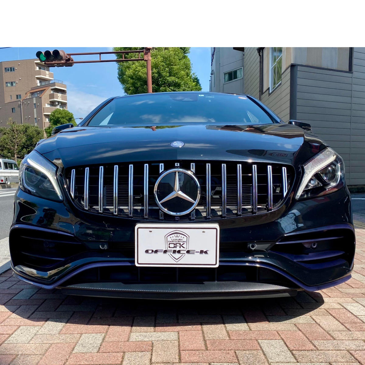 メルセデス・ベンツ純正 フロントグリル