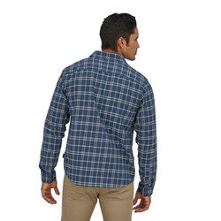 Patagonia(パタゴニア) メンズ・ロングスリーブ・フィヨルド・フランネル・シャツ #42410 (EWBE)【PT42410】 Patagonia(パタゴニア) メンズ・ロングスリーブ・フィヨルド・フランネル・シャツ #42410 (EWBE)【PT42410】