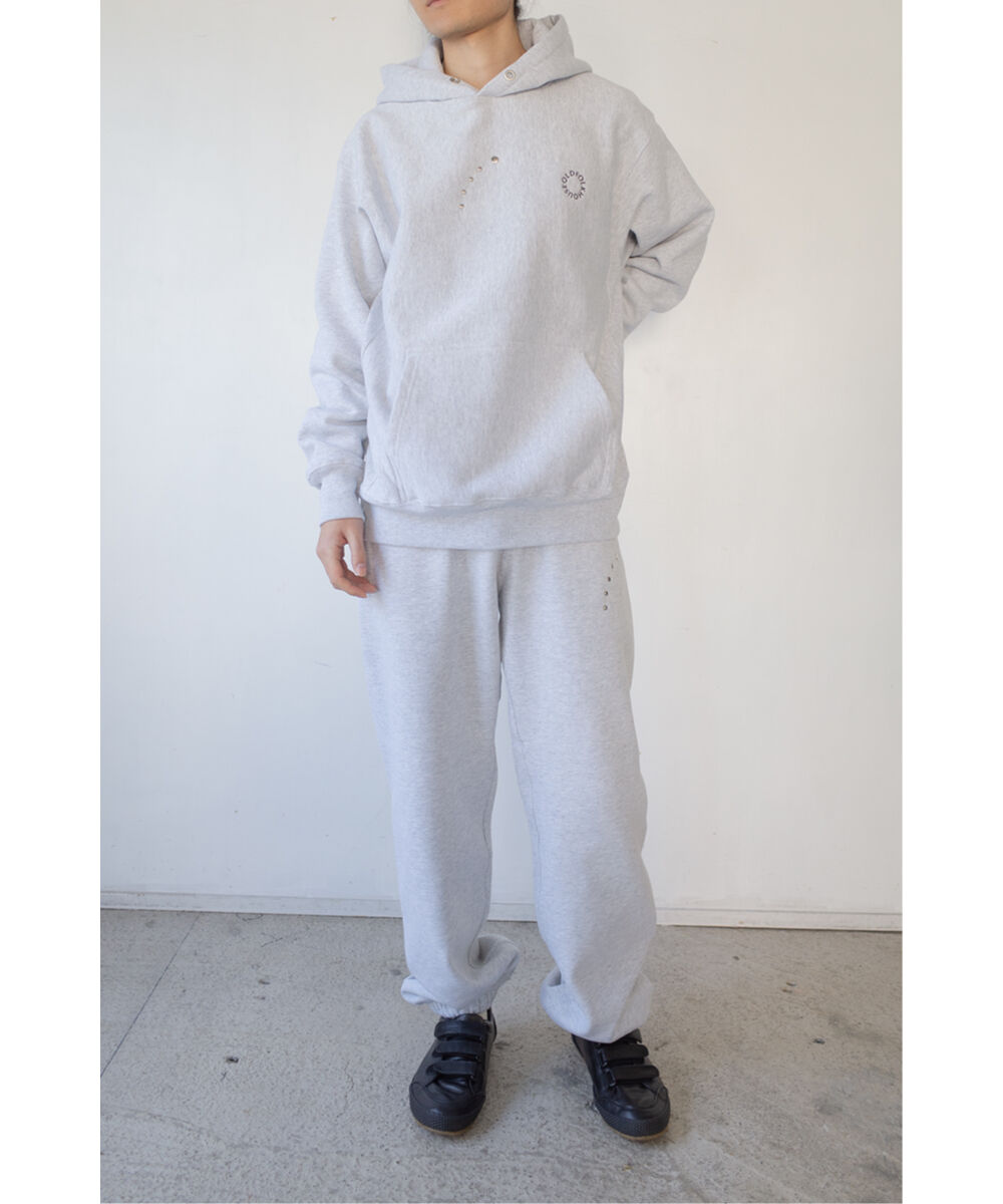 57%OFF!】 oldfolkhouse Circle Logo Sweatshirt Navy agapeeurope.org