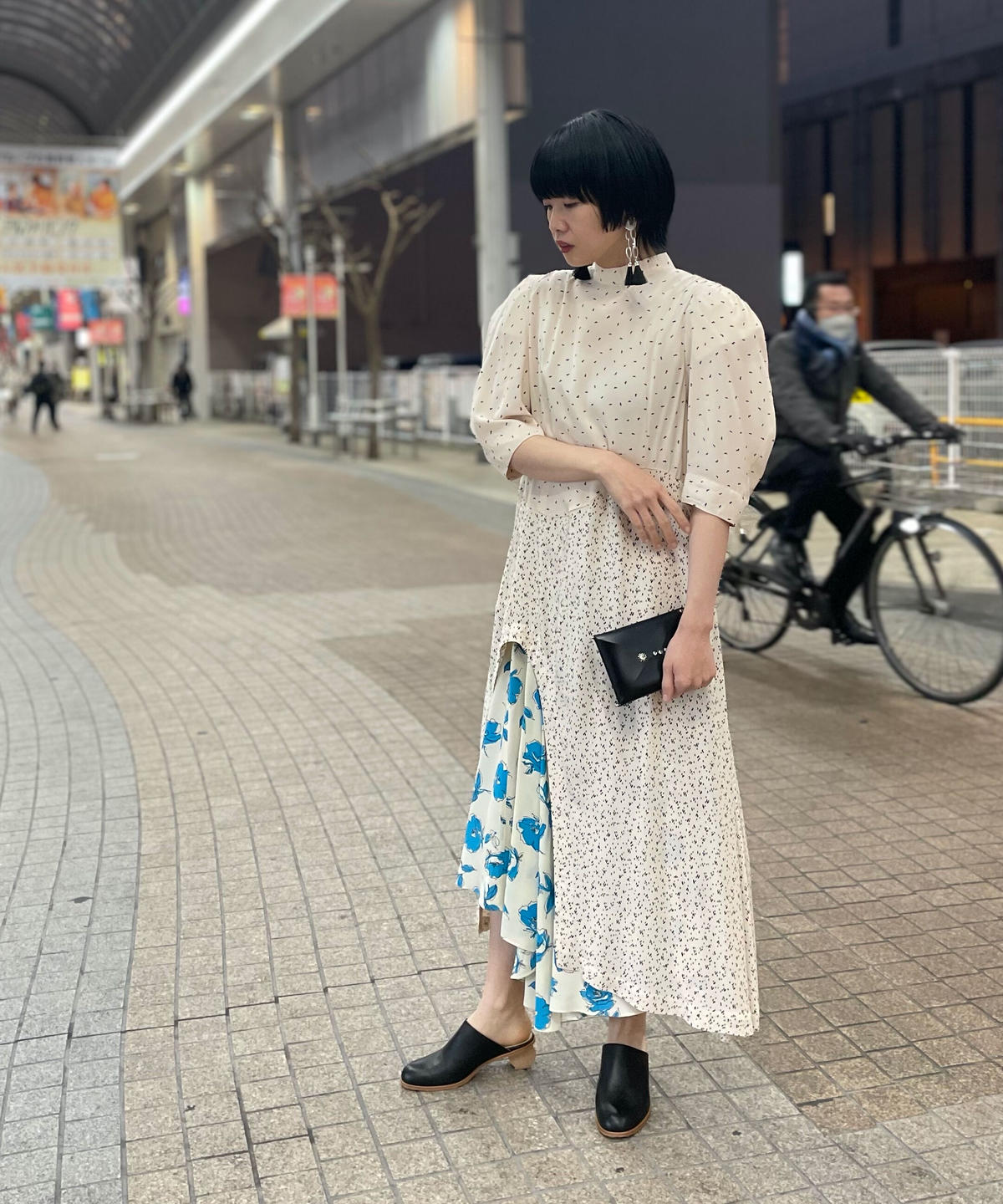 TOGA PULLA / RAYON PRINT DRESS / off white | pain