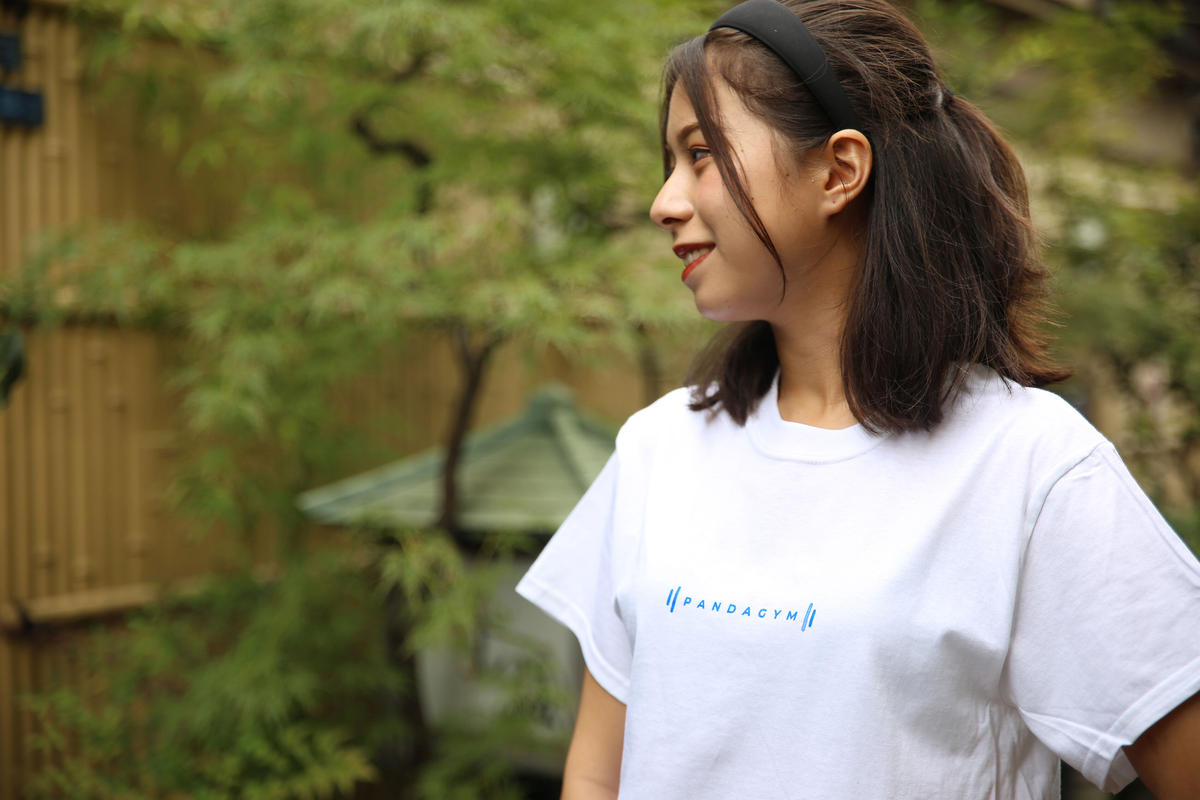 ひづめみか～る パンダTシャツ 白 L YUKI swimmer