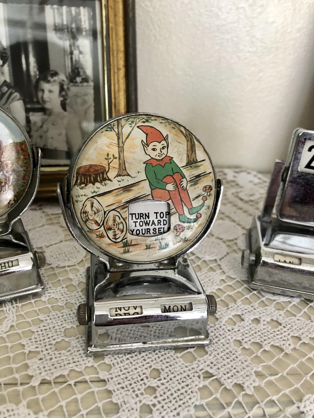 O 8 パーペチュアルカレンダーa 妖精ピスキー Piskey イギリスのふるいものか