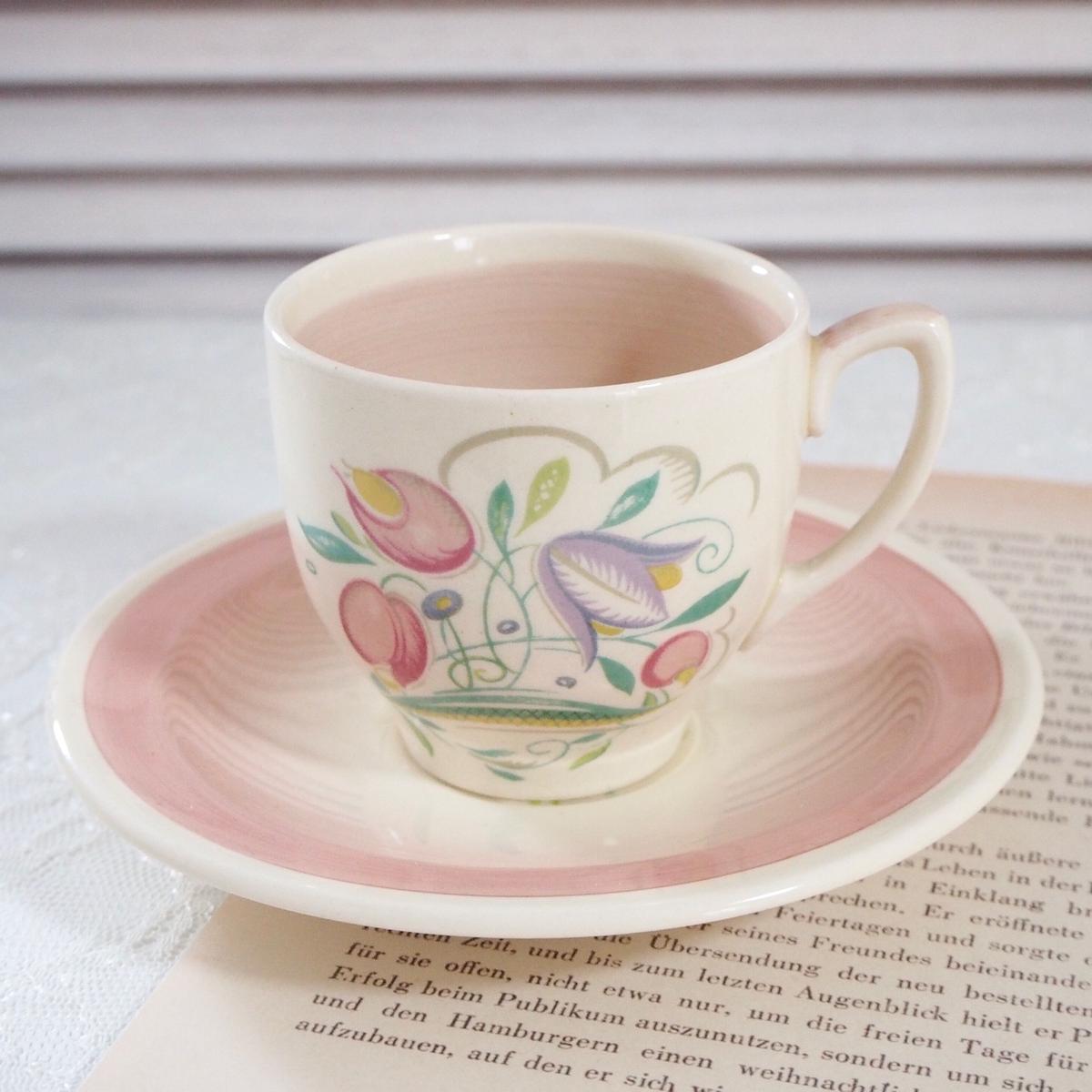 Susie Cooper スージー・クーパー ドレスデンスプレイ デミタスカップ